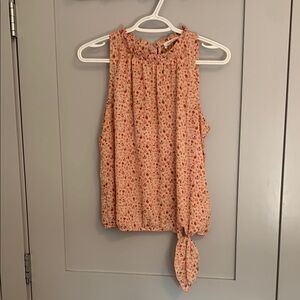 Sienna Sky Pink Sleeveless Tie Front Blouse Size Small EUC